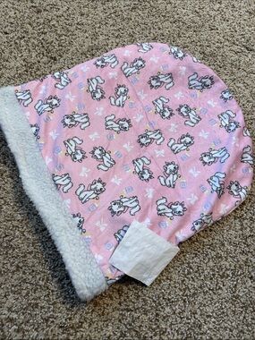 Disney Pink Cat Print Sherpa-Lined Pet Bed cat pouch